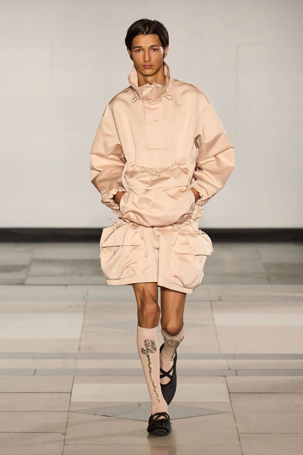 Simone Rocha Primavera Verano 2025 Londres Runway Revista (10)