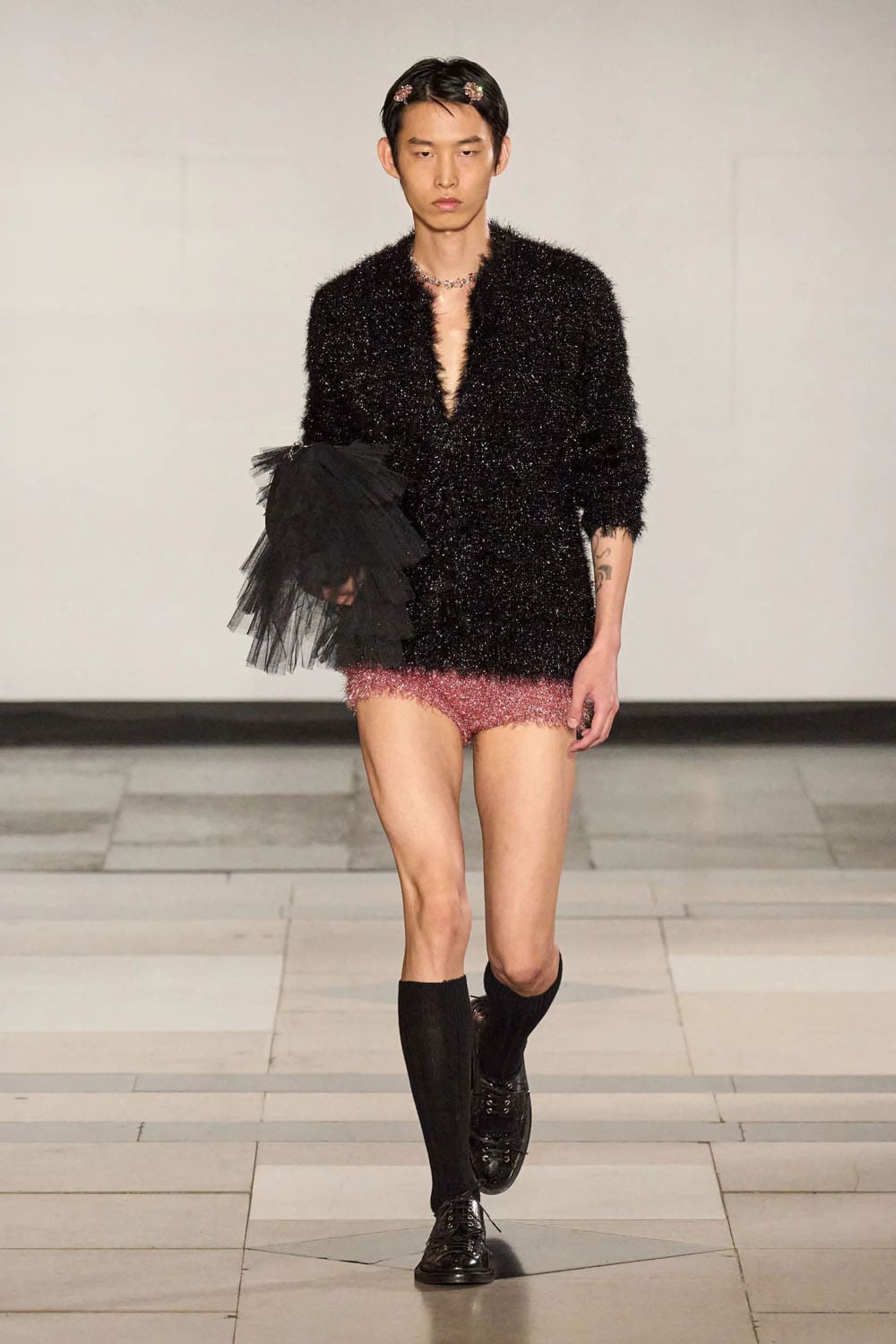 Simone Rocha Primavera Verano 2025 Londres Runway Revista (12)