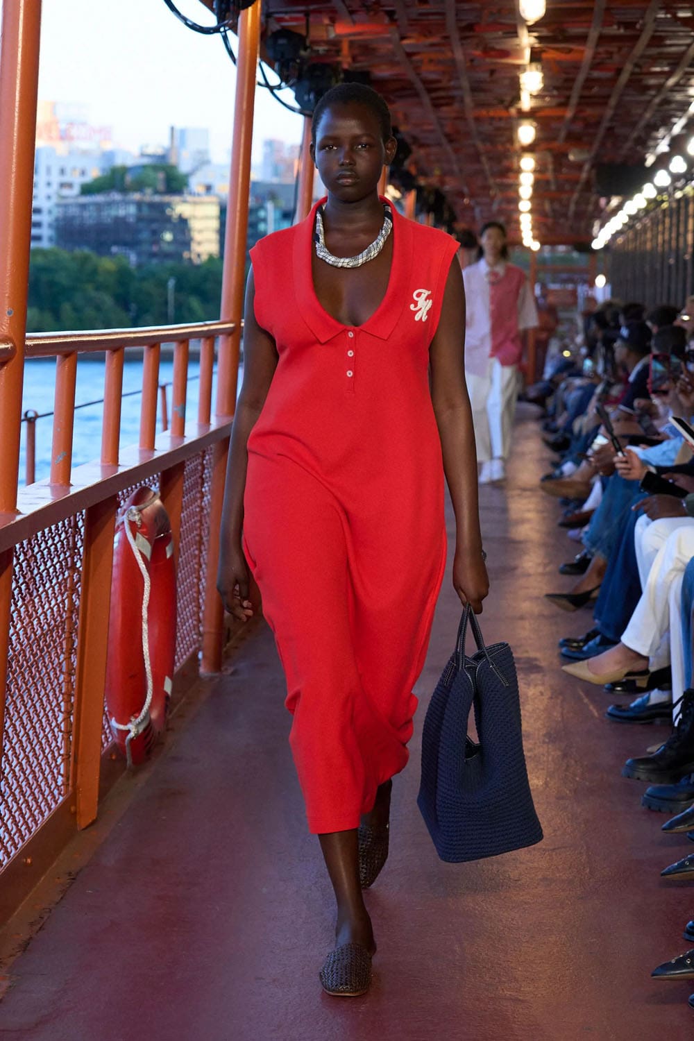 Tommy Hilfiger 2025 New York Runway Magazine (14)
