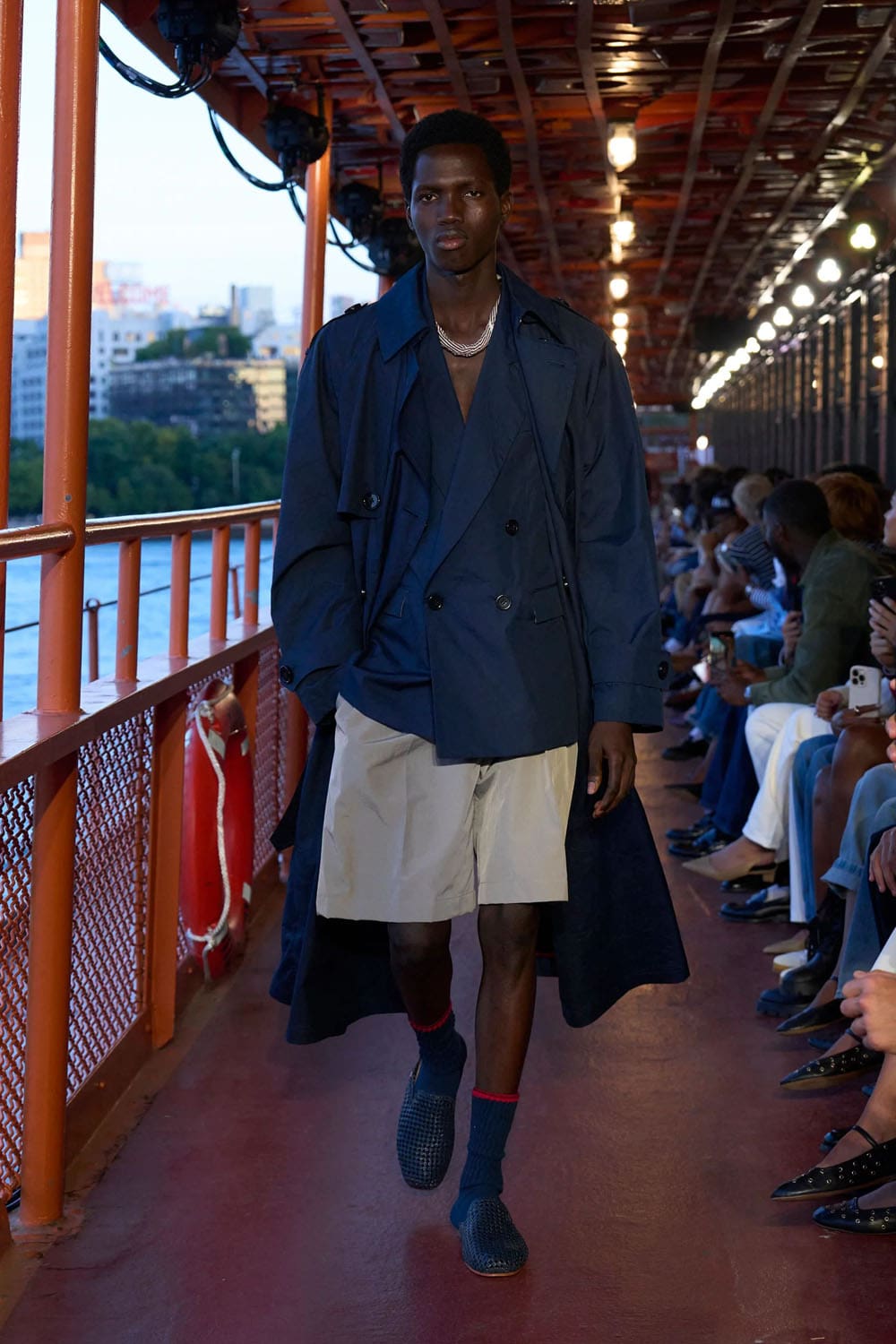 Tommy Hilfiger 2025 New York Runway Magazine (25)