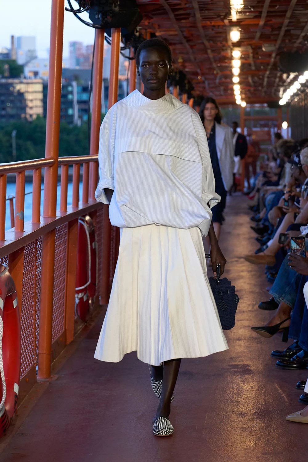 Tommy Hilfiger 2025 New York Runway Magazine (50)