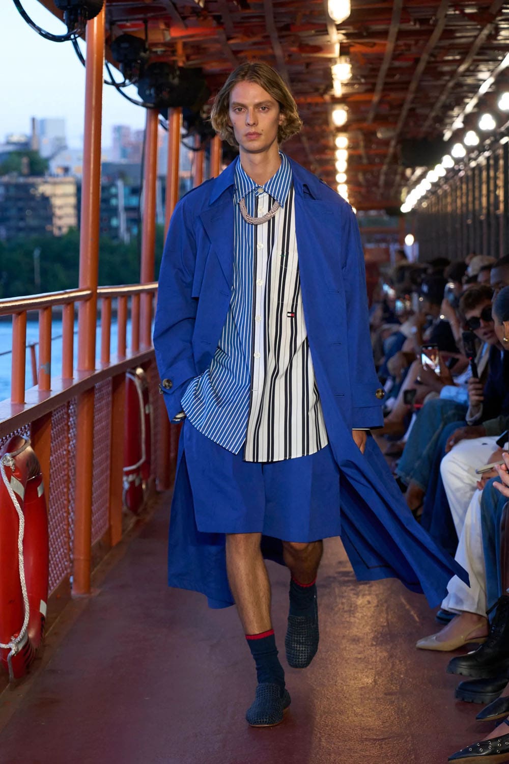Tommy Hilfiger 2025 New York Runway Magazine (56)