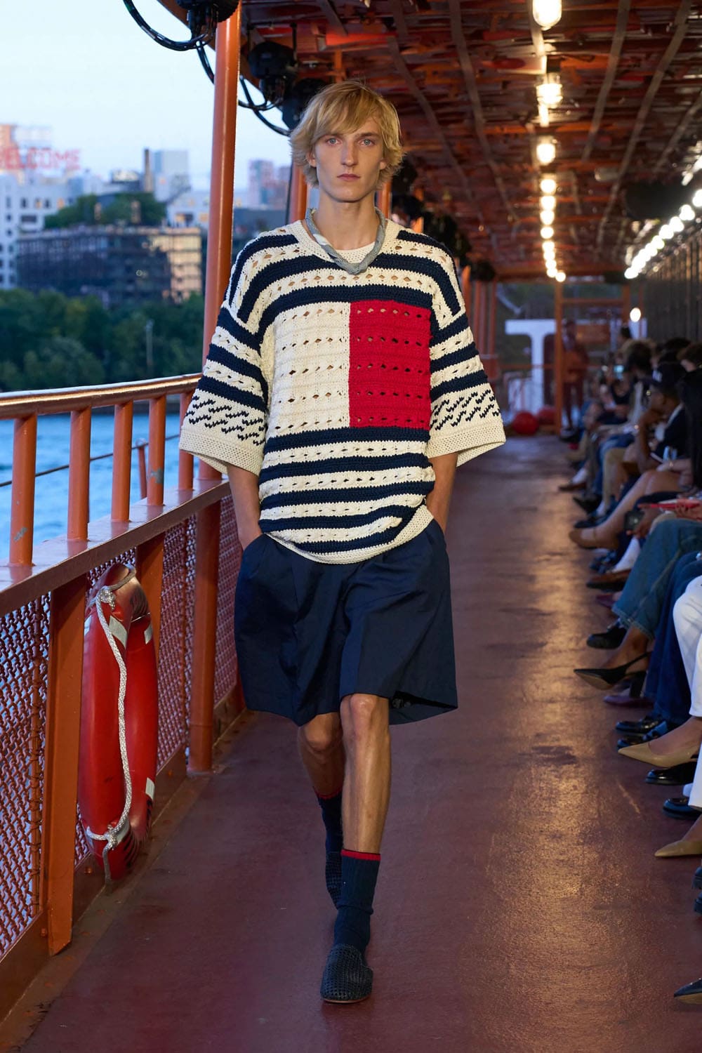 Tommy Hilfiger 2025 New York Runway Magazine (63)