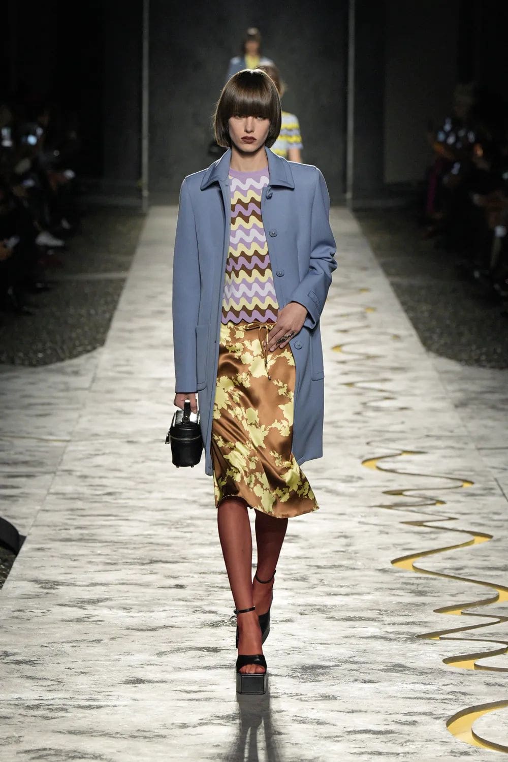 Versace Spring Summer 2025 Milan Runway Magazine (1)