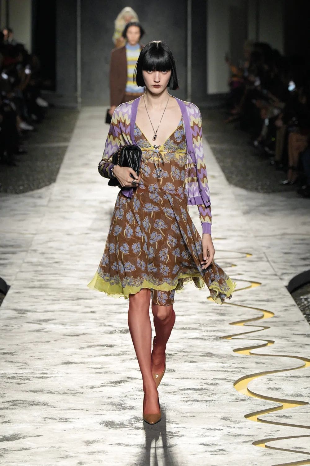 Versace Spring Summer 2025 Milan Runway Magazine (12)
