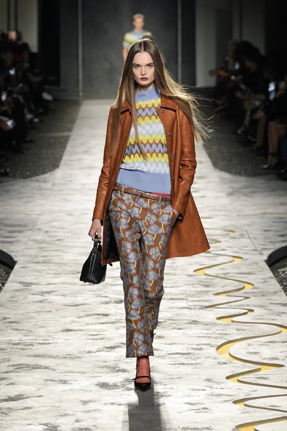 Versace Spring Summer 2025 Milan Runway Magazine (15)