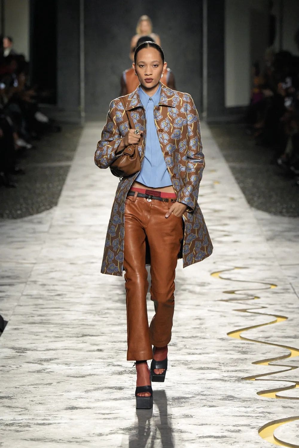 Versace Spring Summer 2025 Milan Runway Magazine (22)