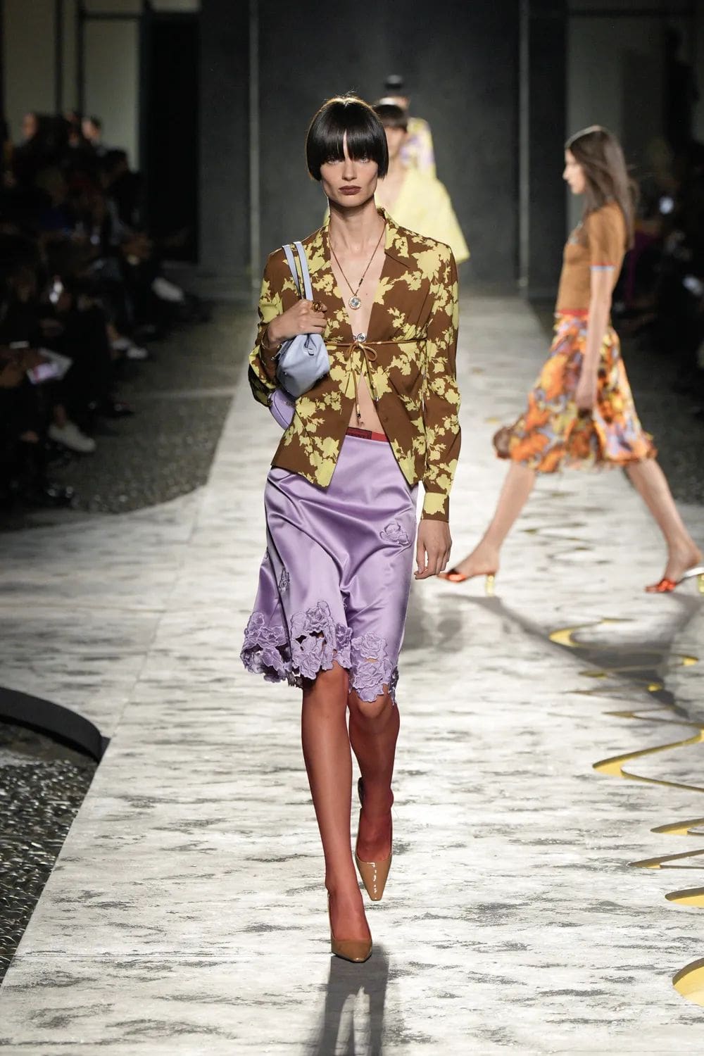 Versace Spring Summer 2025 Milan Runway Magazine (40)
