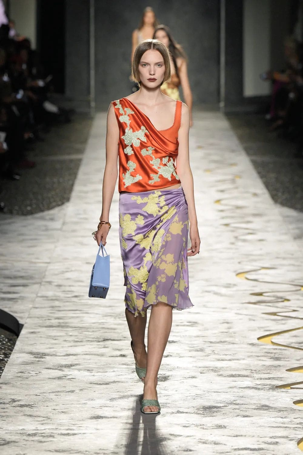 Versace Spring Summer 2025 Milan Runway Magazine (62)