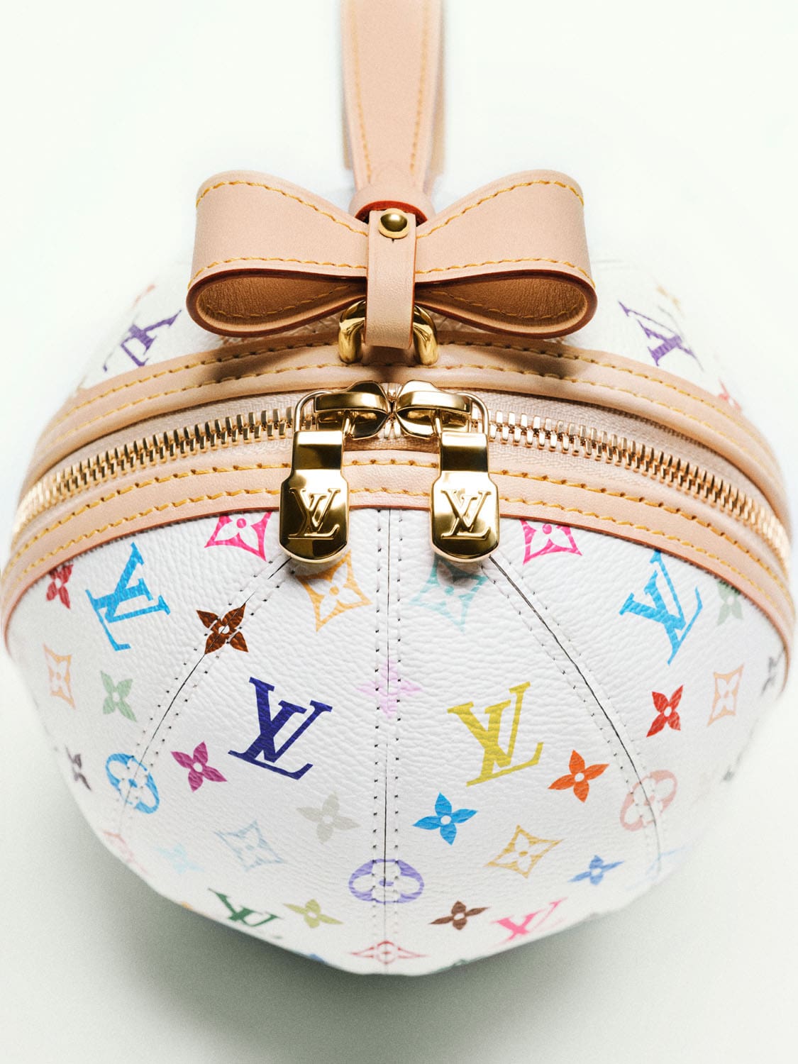 Louis Vuitton x Murakami Savoir faire 10