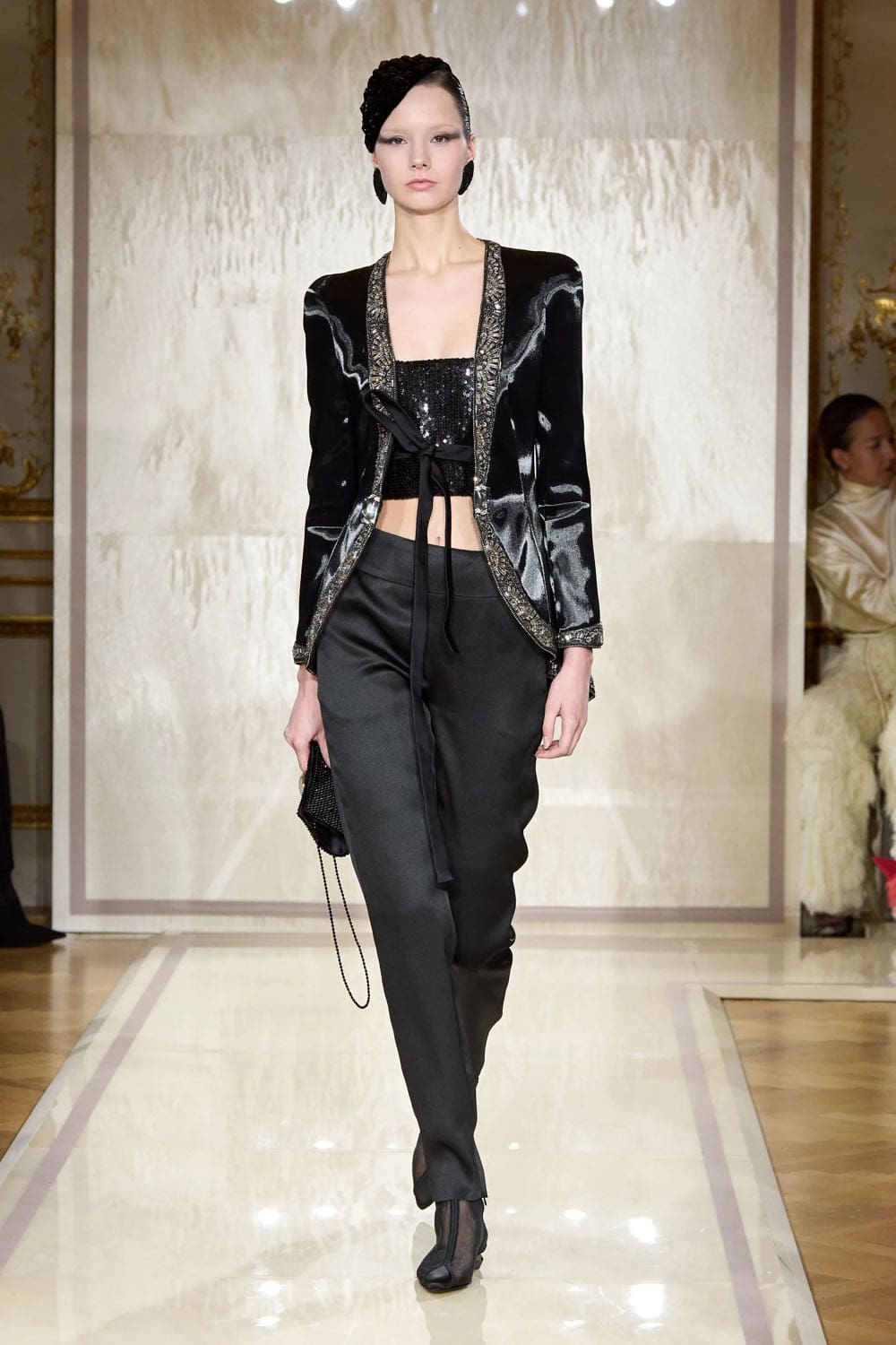 Armani Prive 2025 春夏高级时装 Runway 杂志(15)