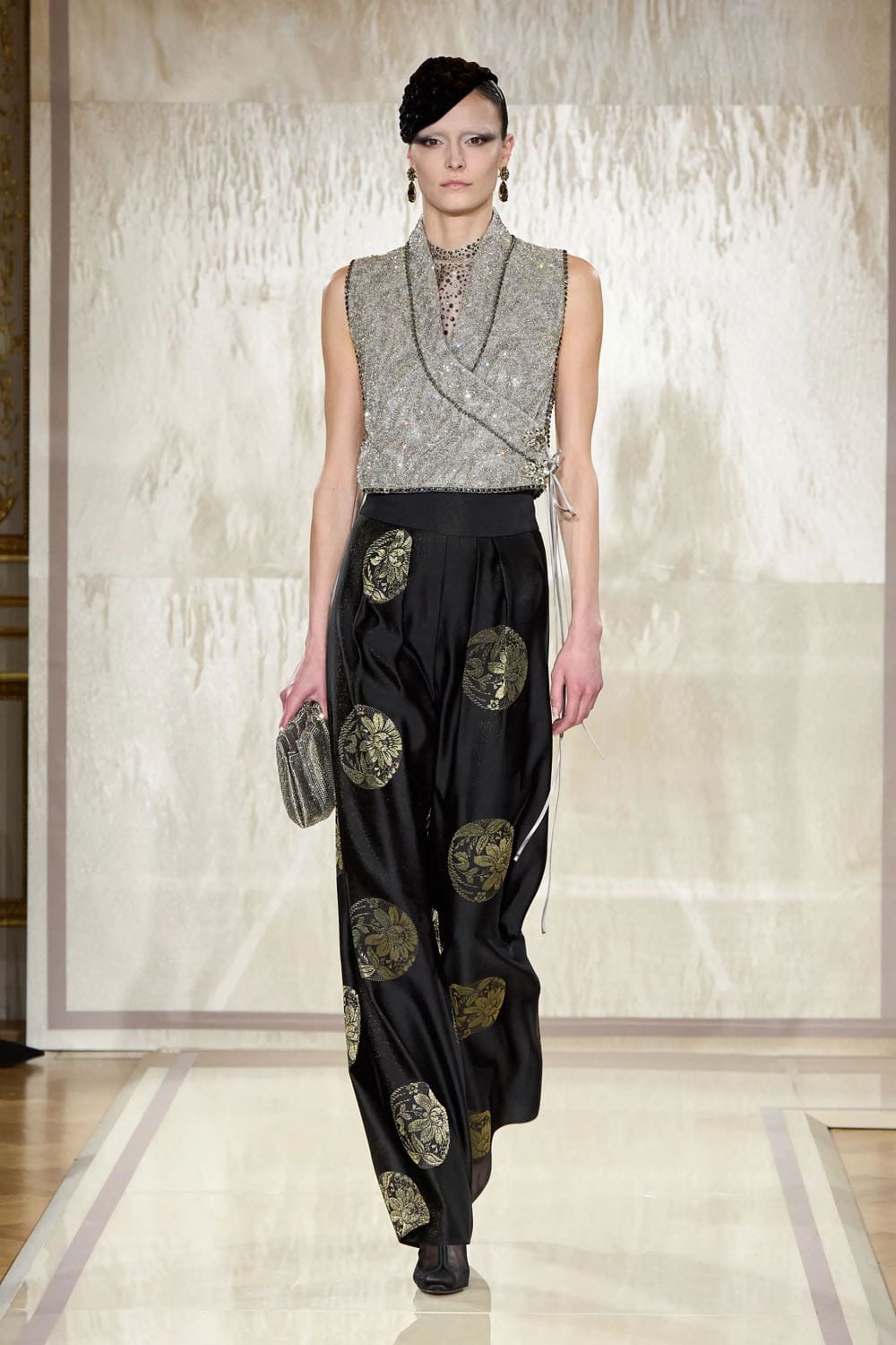 Armani Prive 2025 春夏高级时装 Runway 杂志(19)