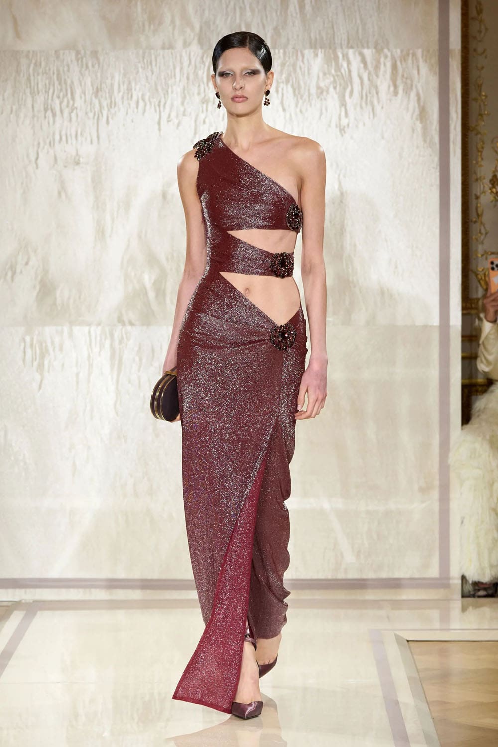 Armani Prive 2025 春夏高级时装 Runway 杂志(30)
