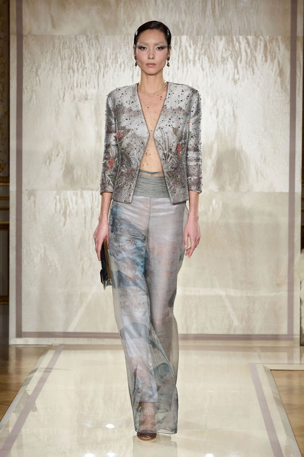 Armani Prive 2025 春夏高级时装 Runway 杂志(63)