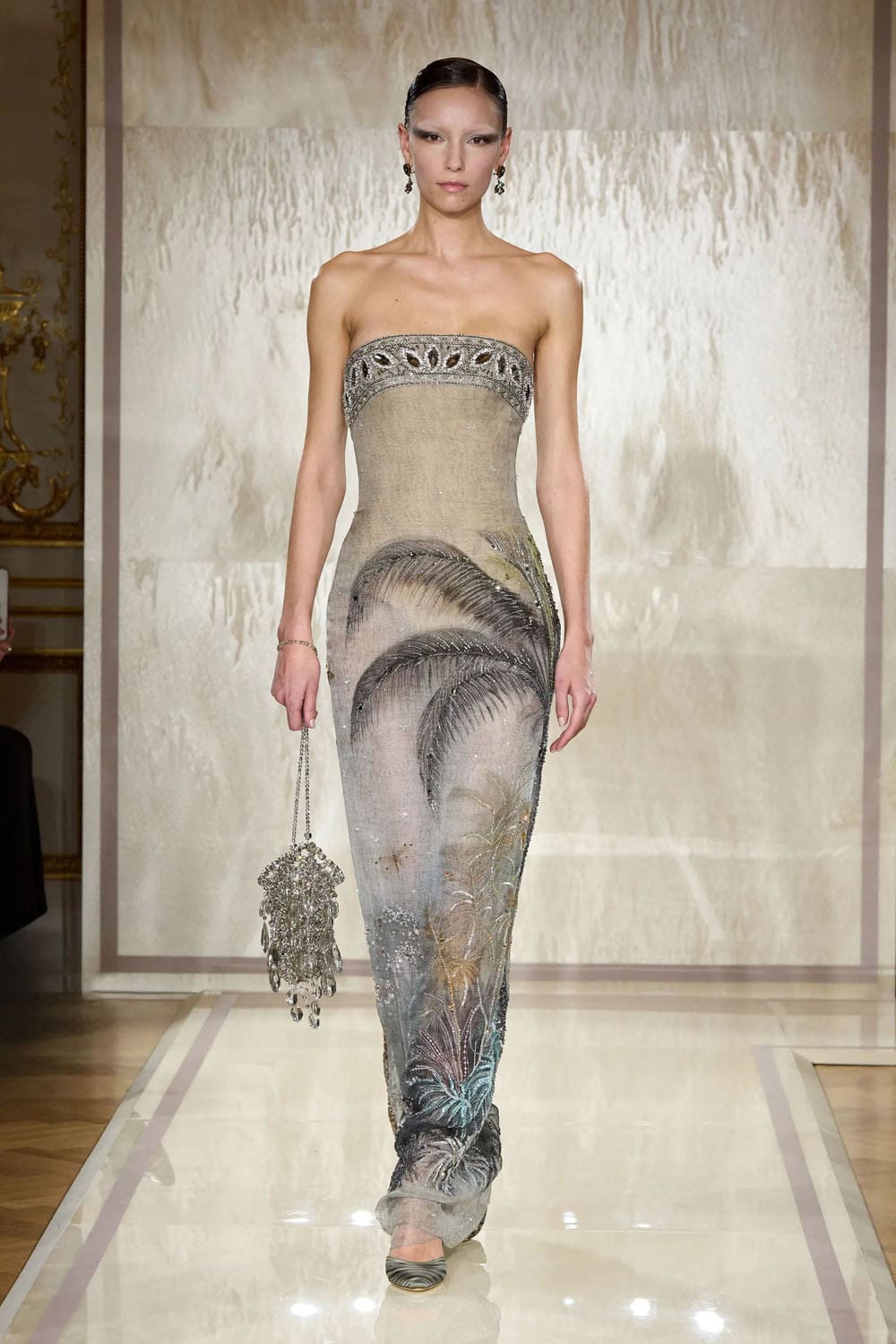 Armani Prive 2025 春夏高级时装 Runway 杂志(64)
