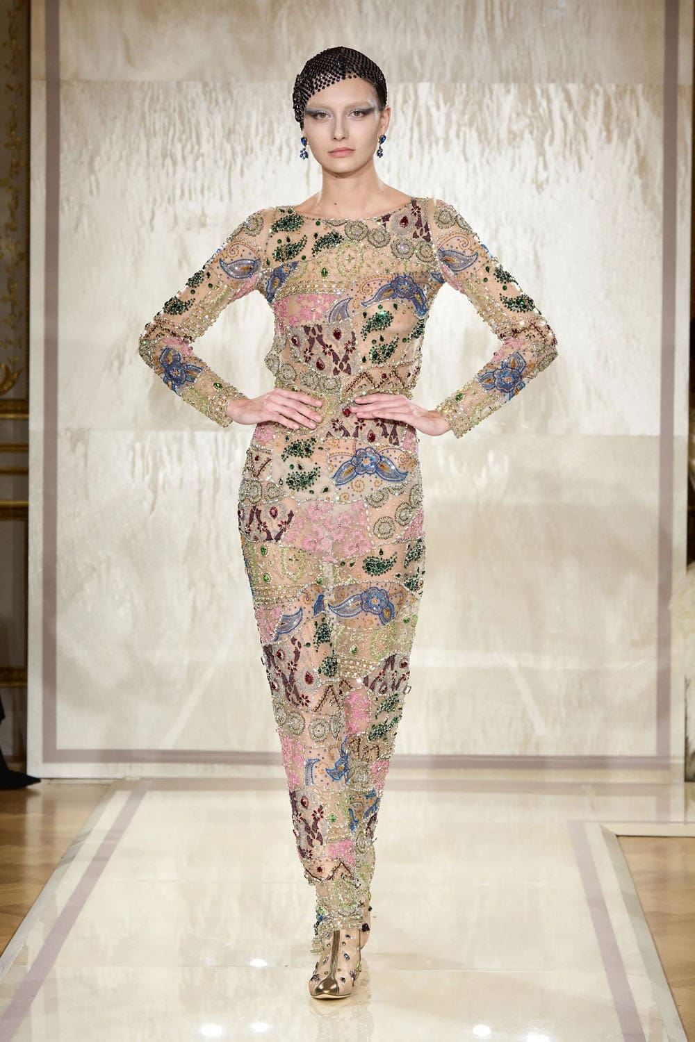Armani Prive 2025 春夏高级时装 Runway 杂志(88)