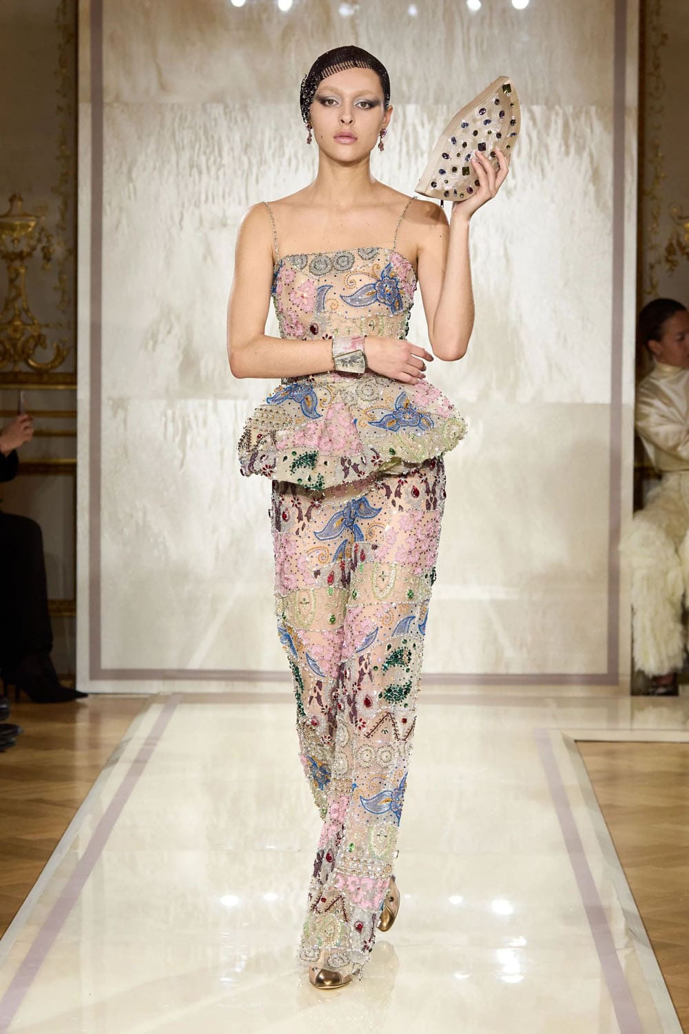 Armani Prive 2025 春夏高级时装 Runway 杂志(89)