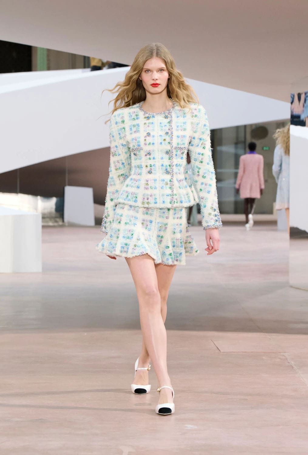 Chanel Spring Summer 2025 Haute Couture Runway Magazine (12)