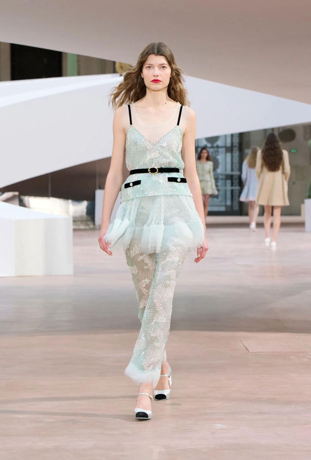 Chanel Spring Summer 2025 Haute Couture Runway Magazine (13)
