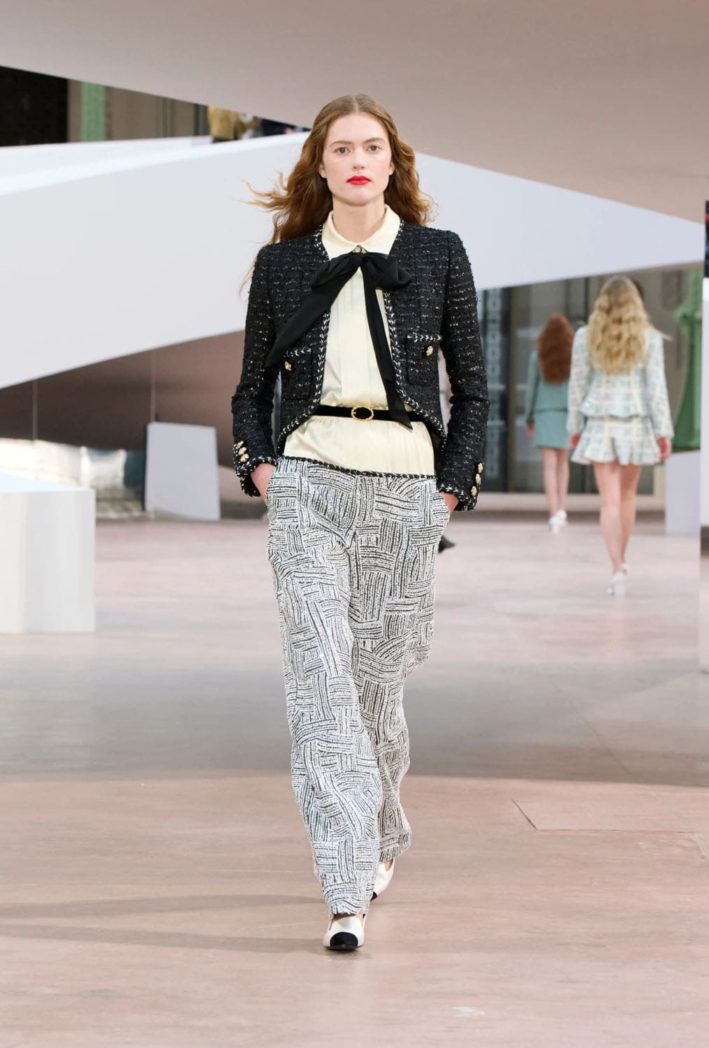 Chanel Spring Summer 2025 Haute Couture Runway Magazine (21)