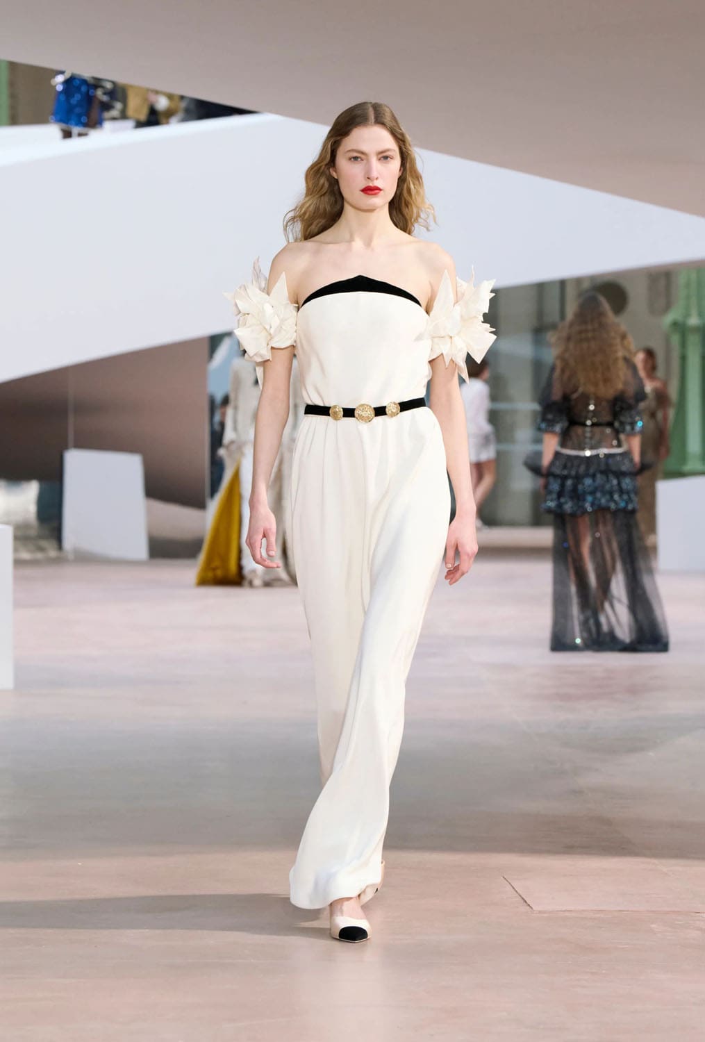 Chanel Spring Summer 2025 Haute Couture Runway Magazine (41)