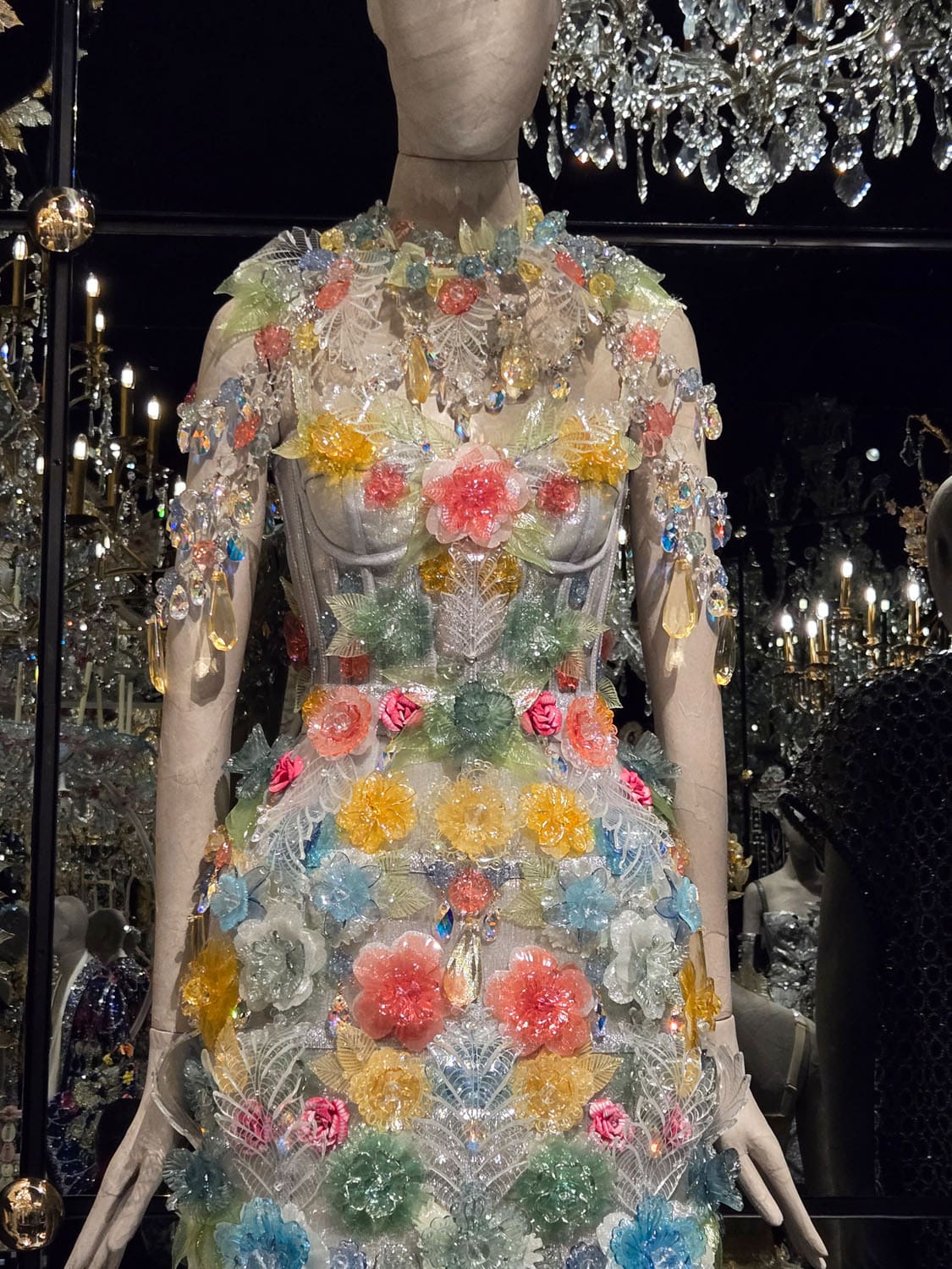 DU CŒUR À LA MAIN EXHIBITION DEVOTION DOLCE GABBANA RUNWAY MAGAZINE (115)