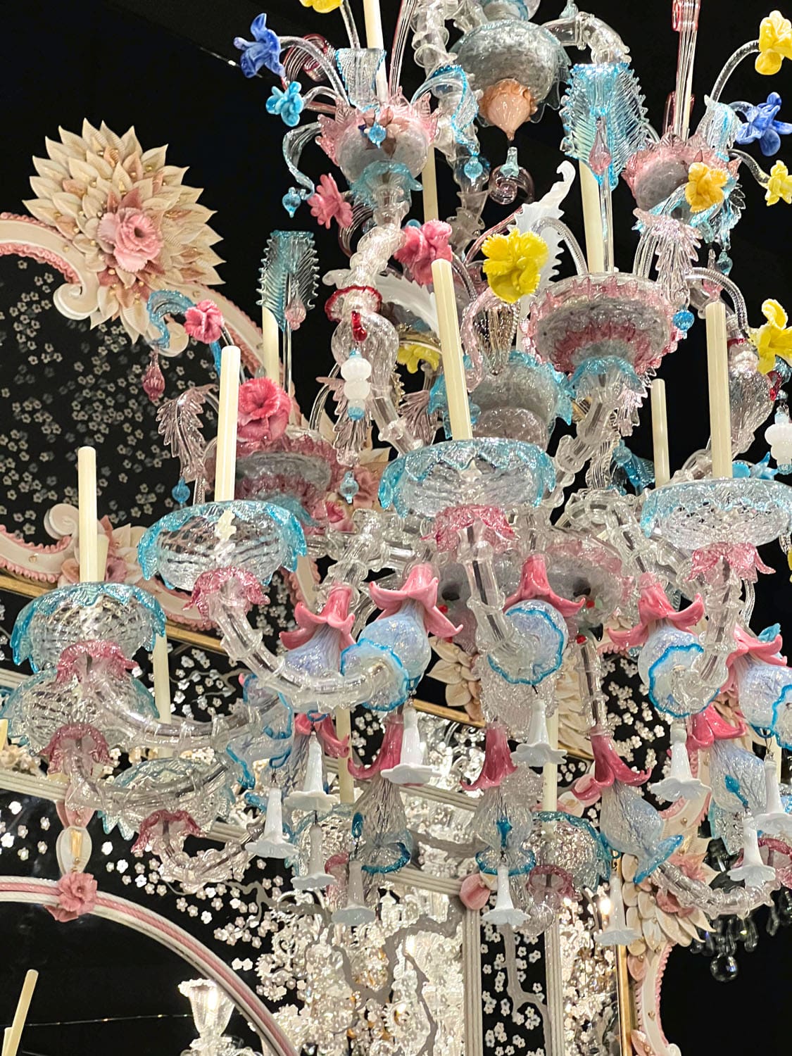 DU CŒUR À LA MAIN EXHIBITION DEVOTION DOLCE GABBANA RUNWAY MAGAZINE (20)