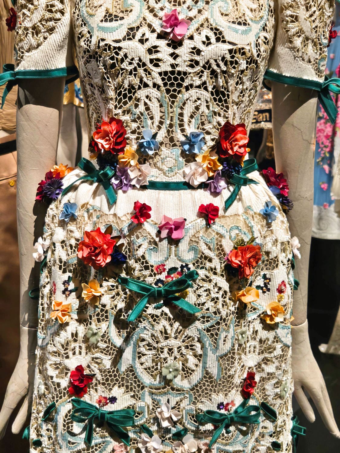 DU CŒUR À LA MAIN EXHIBITION DEVOTION DOLCE GABBANA RUNWAY MAGAZINE (28)
