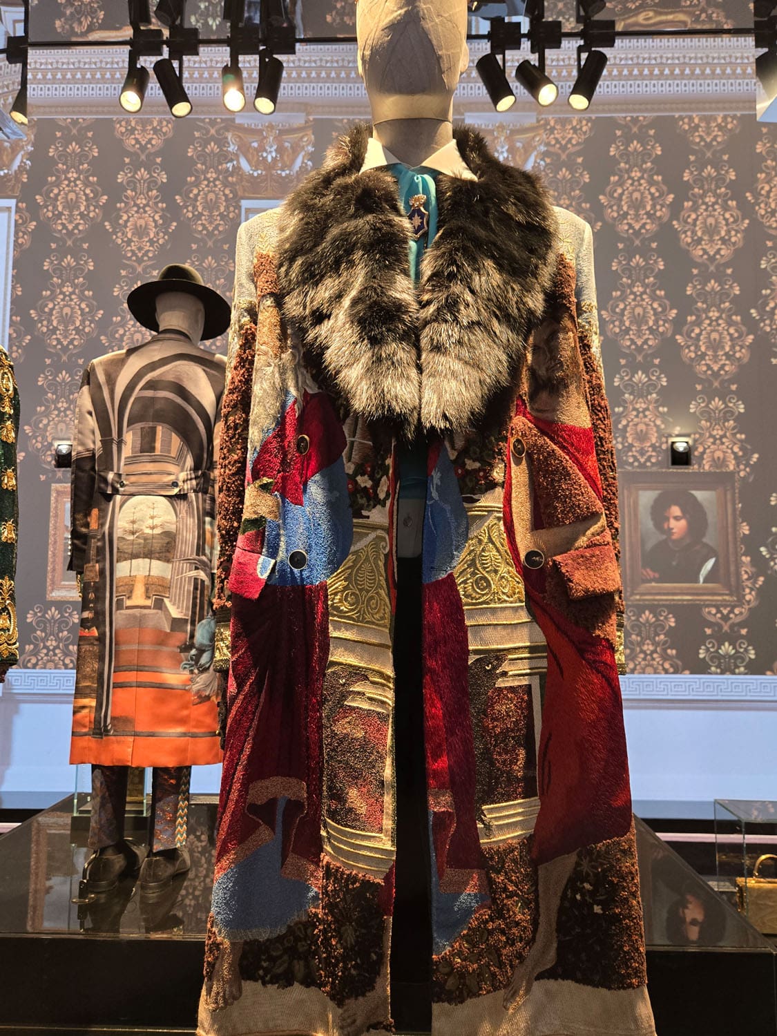 DU CŒUR À LA MAIN EXHIBITION DEVOTION DOLCE GABBANA RUNWAY MAGAZINE (52)
