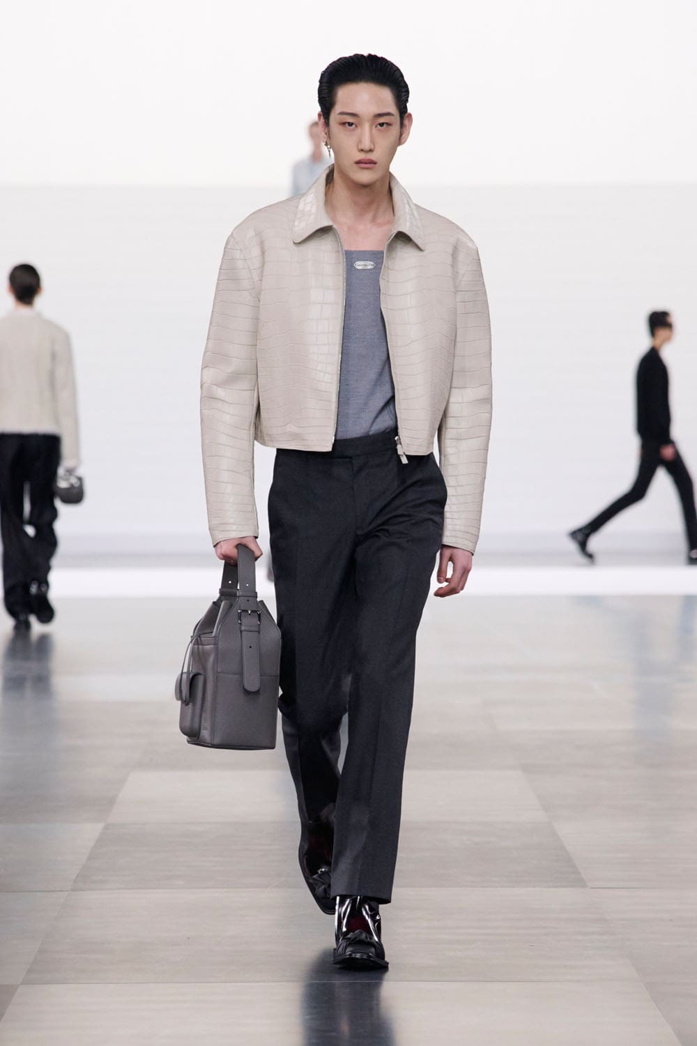 ディオール メンズ 2025 2026 秋冬 Runway 雑誌(38)