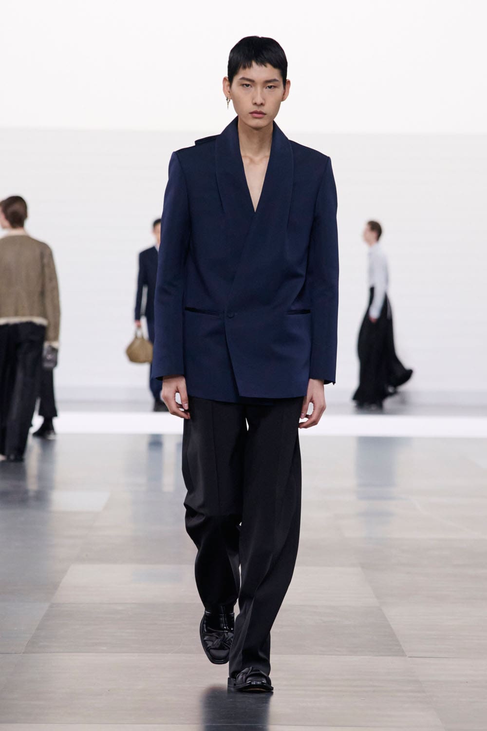 ディオール メンズ 2025 2026 秋冬 Runway 雑誌(47)