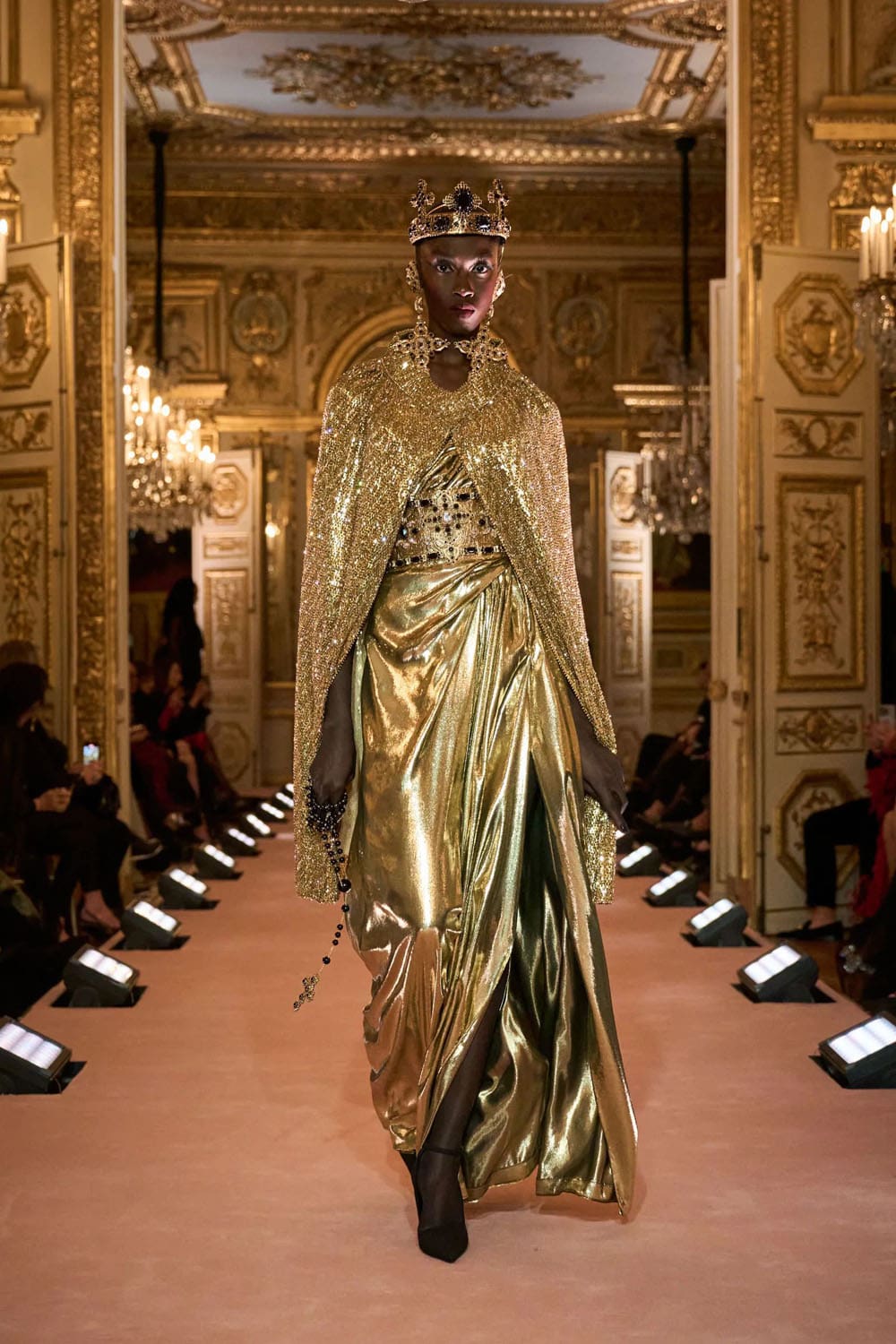 Dolce Gabbana Alta Moda Parigi 2025 Haute Couture Paris Runway Magazinet (10)