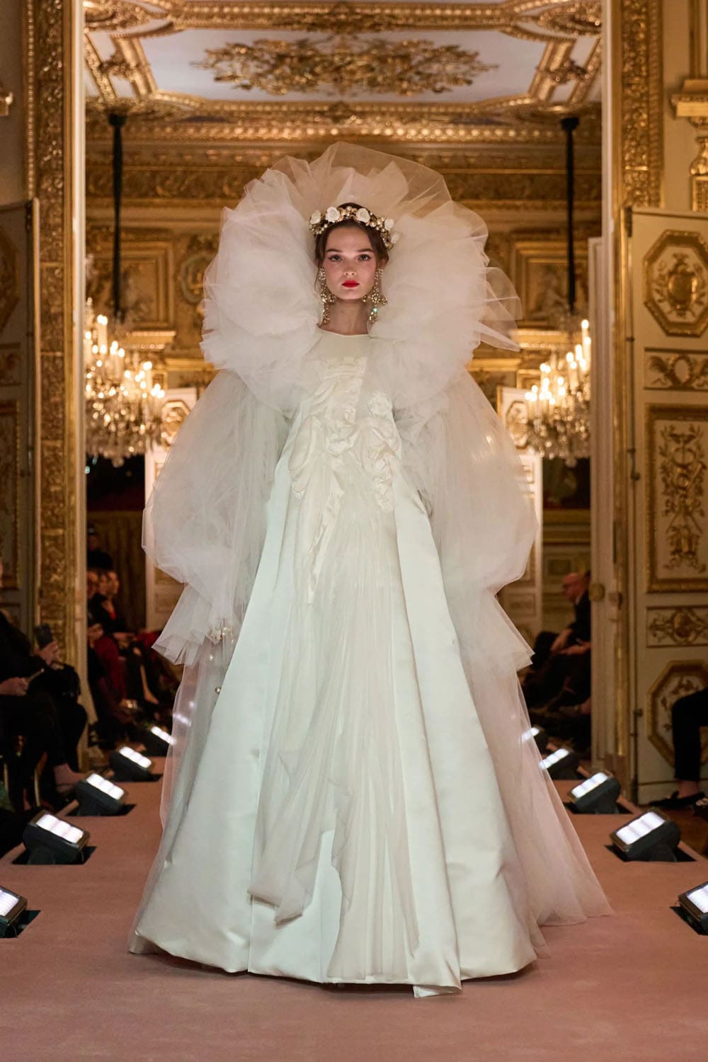 Dolce Gabbana Alta Moda Parigi 2025 Haute Couture Paris Runway Magazinet (13)