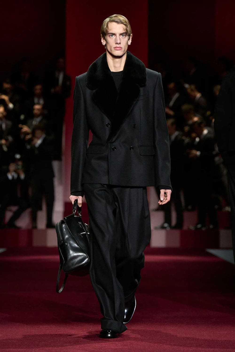 Dolce Gabbana Fall Winter 2025 2026 Men Runway Magazine (39)