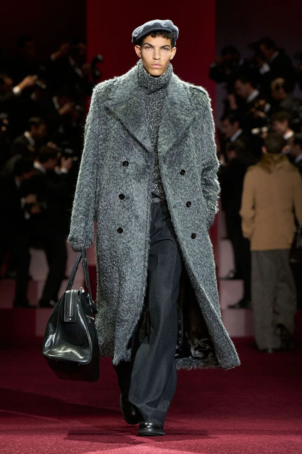 Dolce Gabbana Fall Winter 2025 2026 Men Runway Magazine (44)