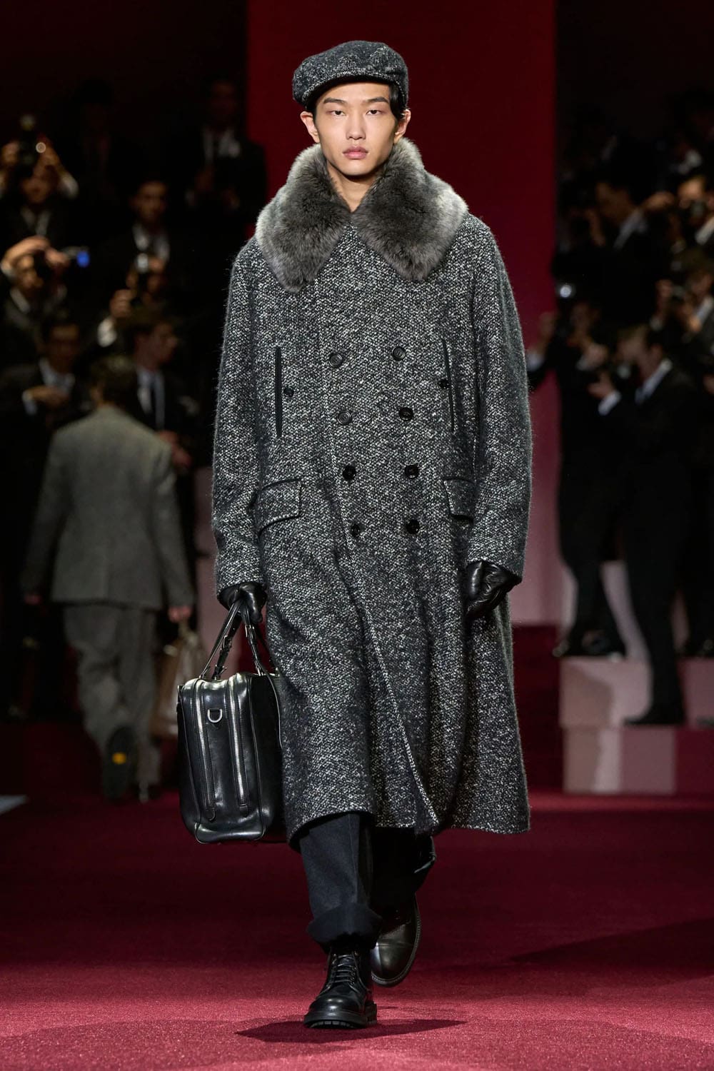 Dolce Gabbana Fall Winter 2025 2026 Men Runway Magazine (45)