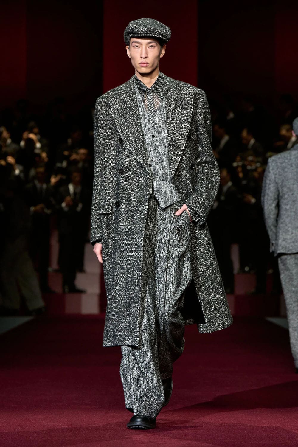Dolce Gabbana Fall Winter 2025 2026 Men Runway Magazine (49)