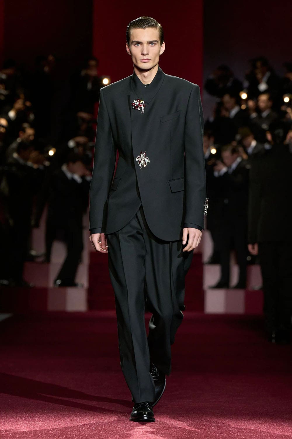Dolce Gabbana Fall Winter 2025 2026 Men Runway Magazine (57)