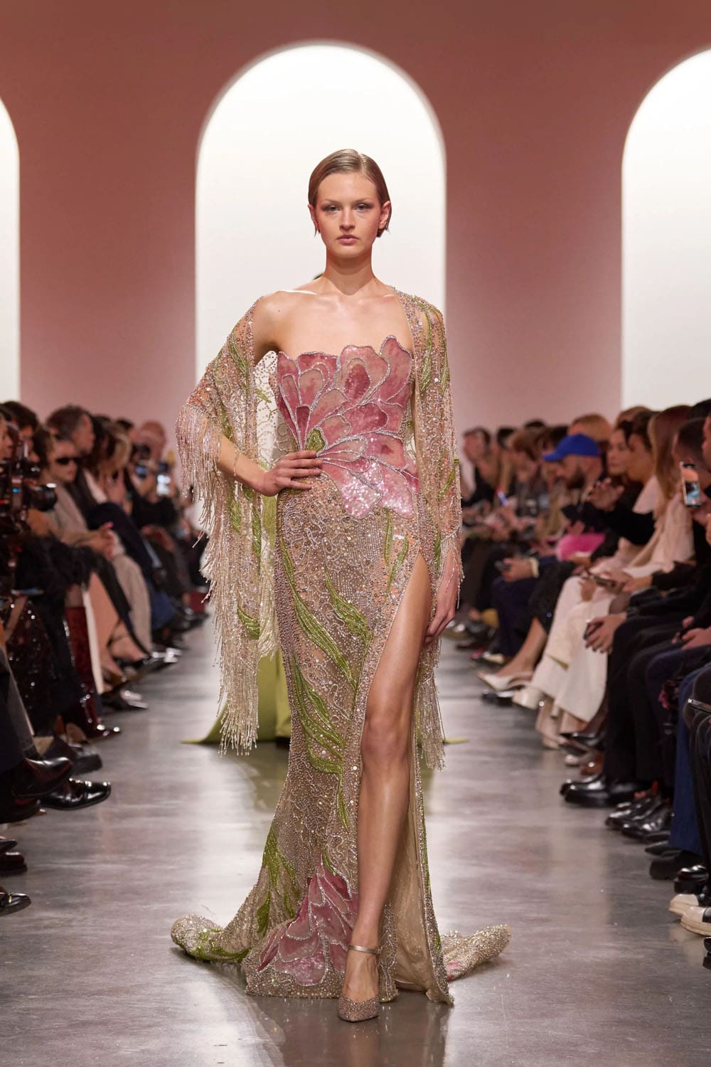 Elie Saab Haute Couture Primavera Verão 2025 Runway Revista (12)
