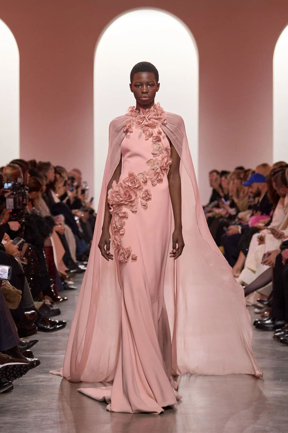 Elie Saab Haute Couture Primavera Verão 2025 Runway Revista (15)