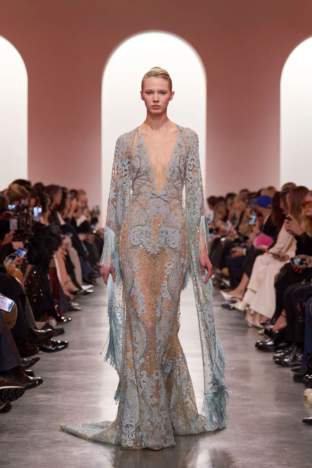 Elie Saab Haute Couture Primavera Verão 2025 Runway Revista (19)