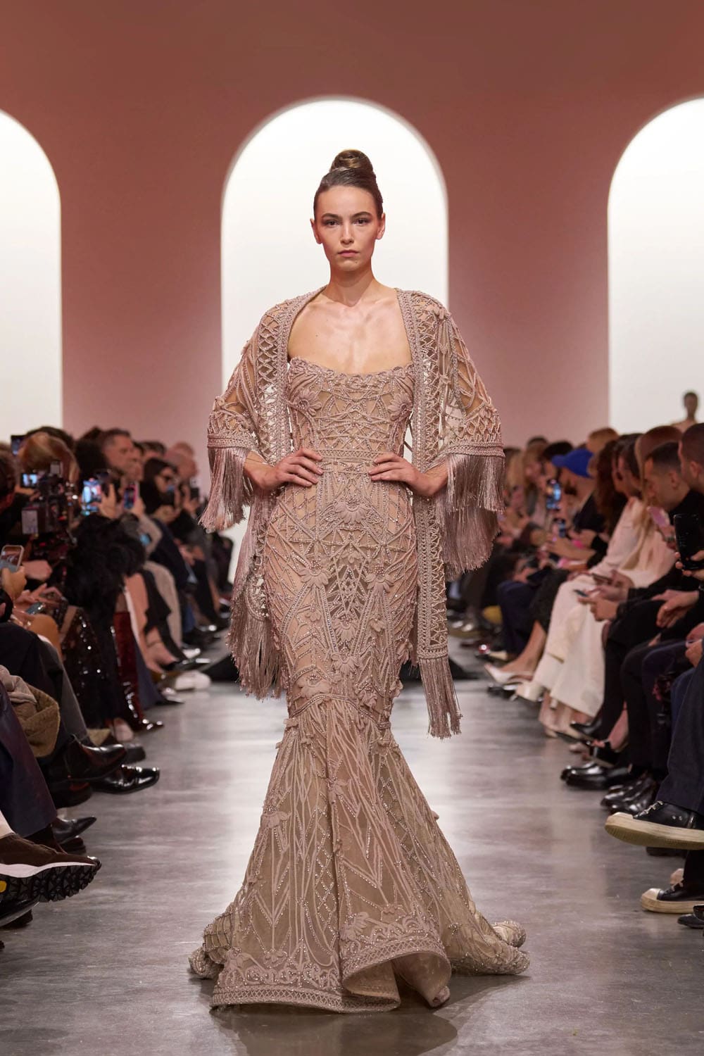 Elie Saab Haute Couture Primavera Verão 2025 Runway Revista (28)