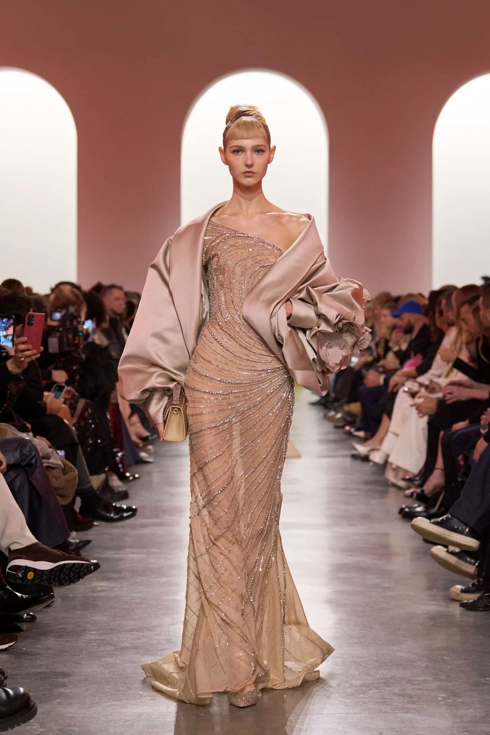Elie Saab Haute Couture Primavera Verão 2025 Runway Revista (32)