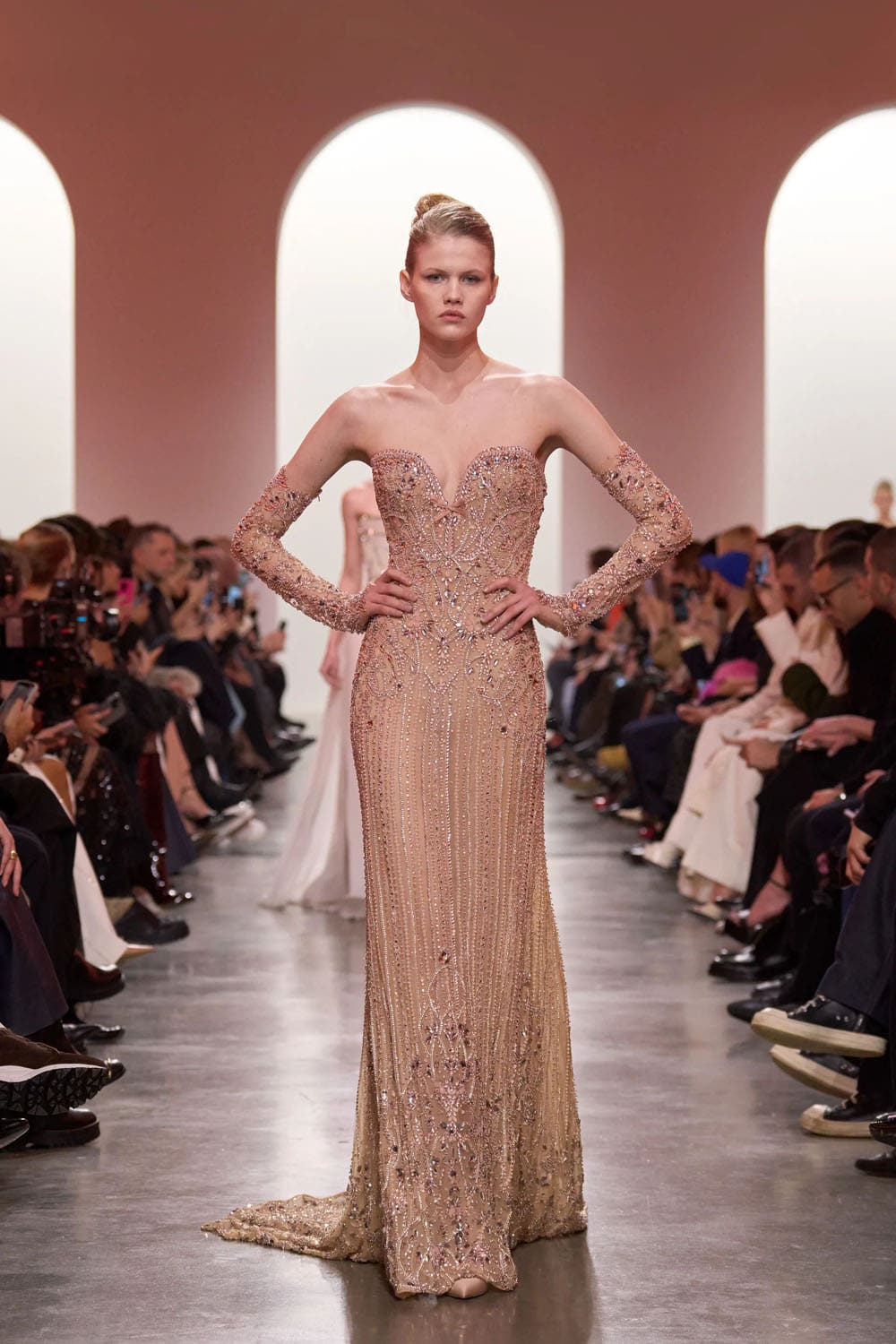 Elie Saab Haute Couture Primavera Verão 2025 Runway Revista (45)