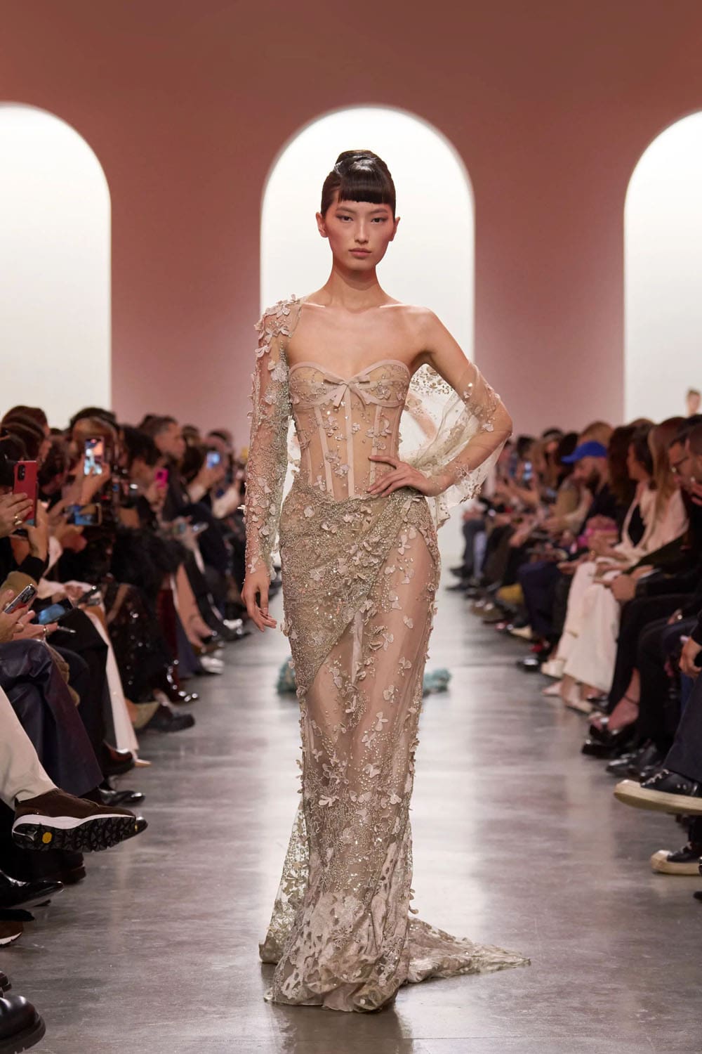 Elie Saab Haute Couture Primavera Verão 2025 Runway Revista (50)