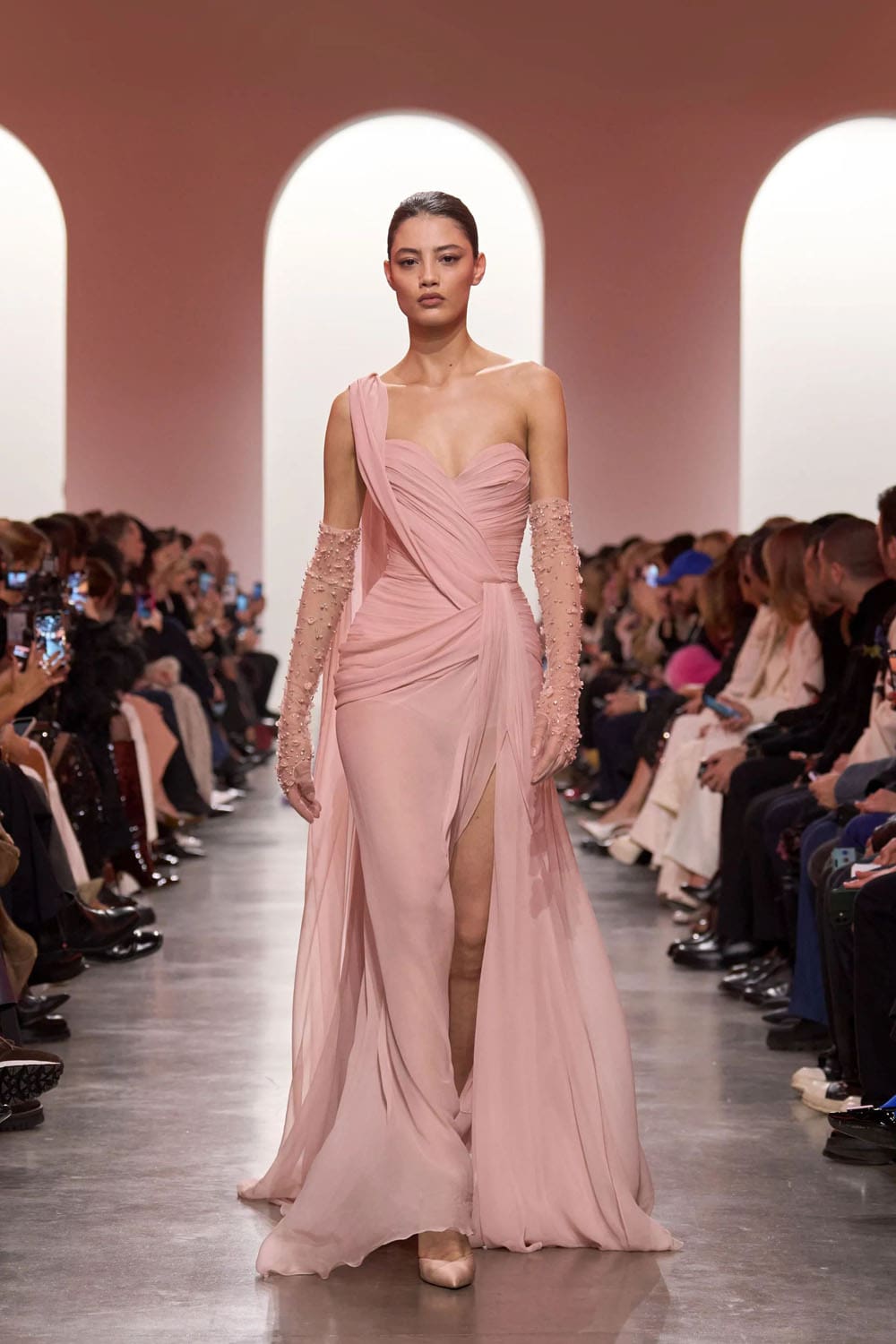 Elie Saab Haute Couture Primavera Verão 2025 Runway Revista (7)