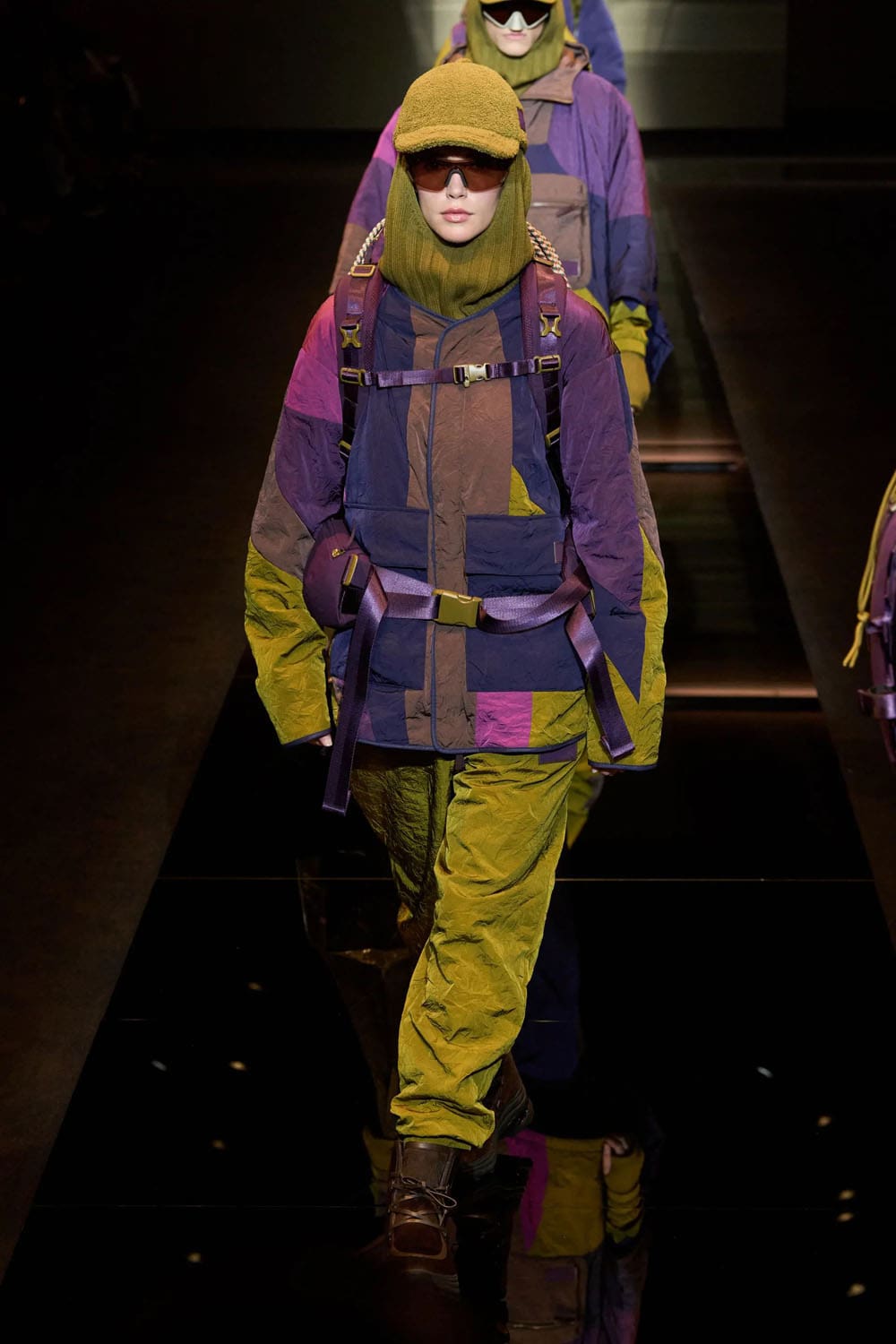 Emporio Armani Fall Winter 2025 2026 Runway Magazine (10)