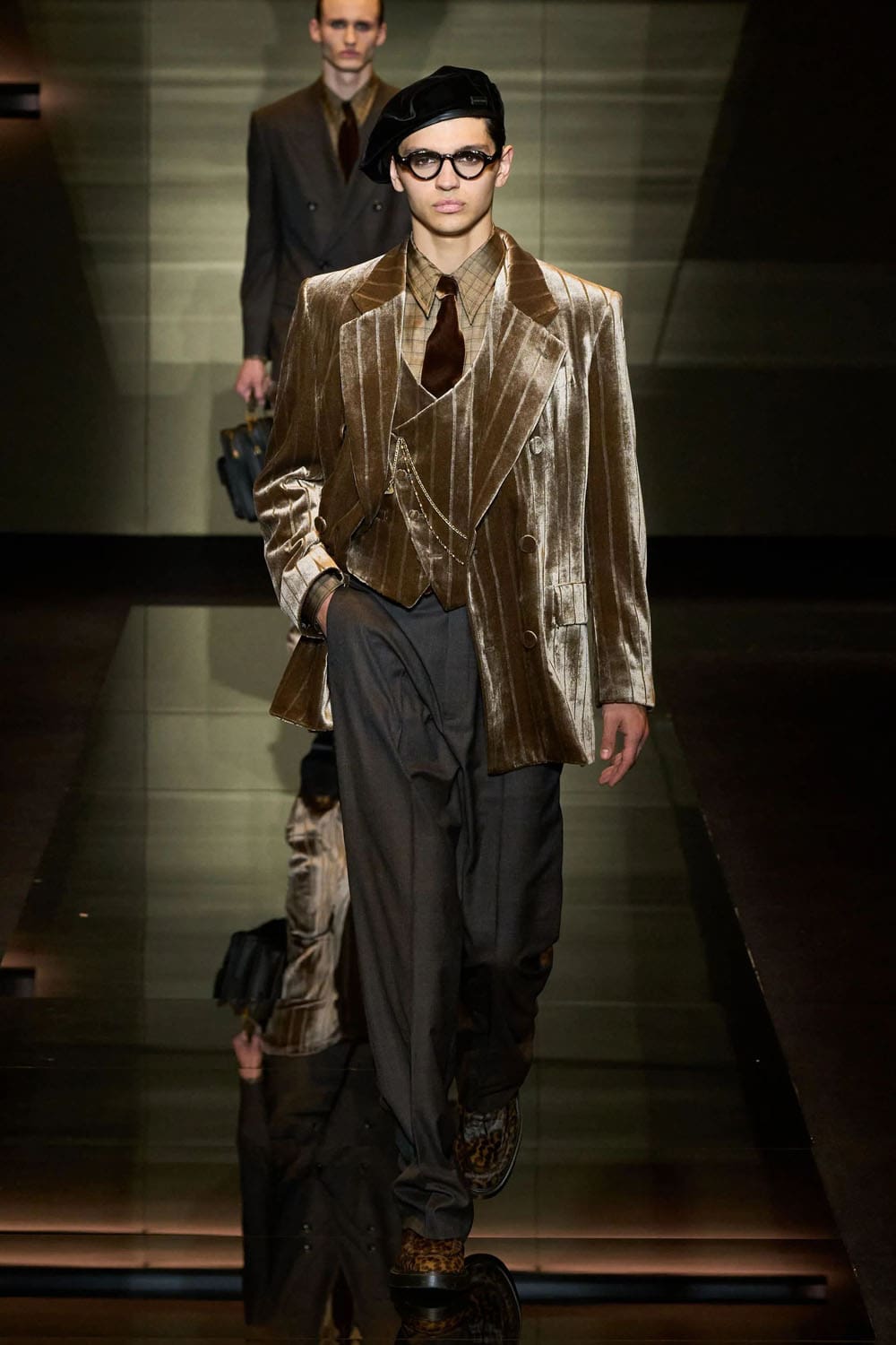Emporio Armani Fall Winter 2025 2026 Runway Magazine (19)