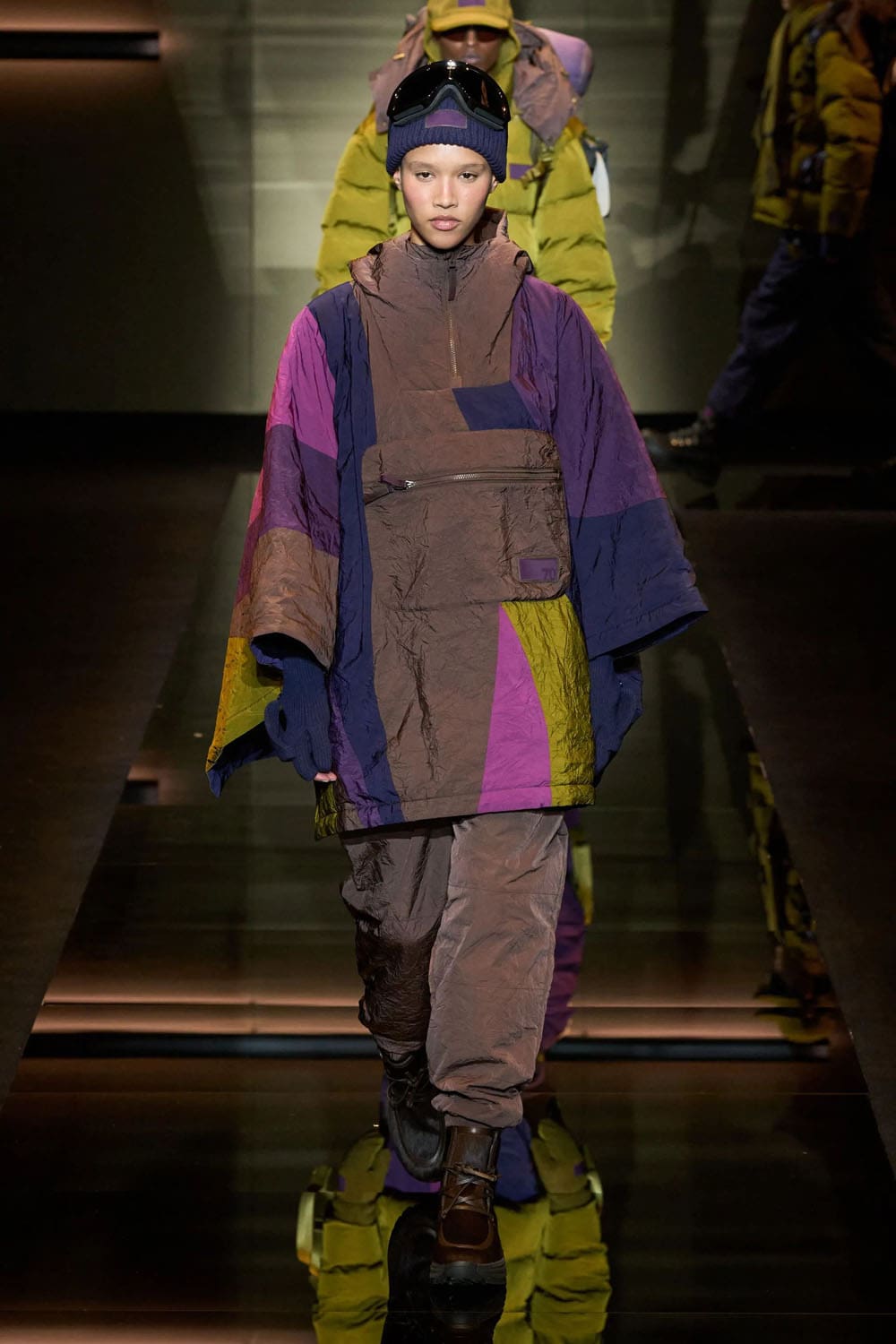 Emporio Armani Fall Winter 2025 2026 Runway Magazine (2)