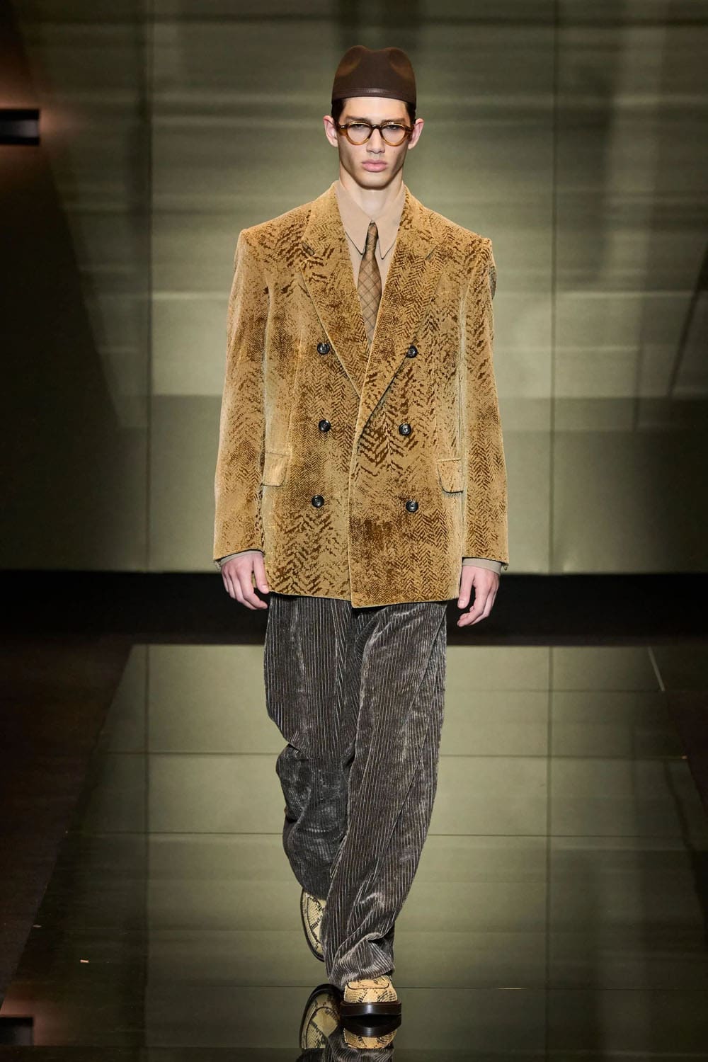 Emporio Armani Fall Winter 2025 2026 Runway Magazine (55)